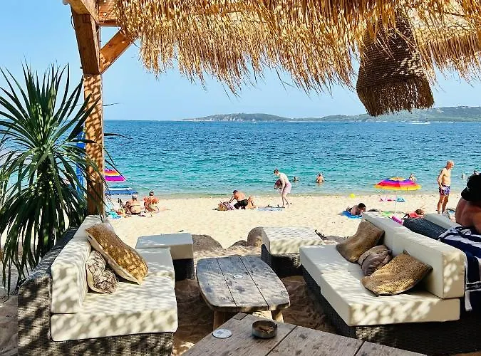 Alma Rossa בית נופש לצ'י